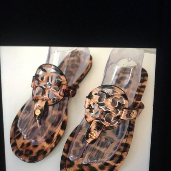 SIZE 10.5 (41) LEOPARD 🐆 TORY BURCH SANDALS - Picture 5 of 7